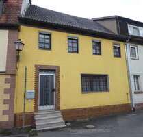 Haus zum Kaufen in Amorbach 100.000,00 € 80 m²