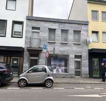 Haus zum Kaufen in Krefeld 170.000,00 € 135 m²