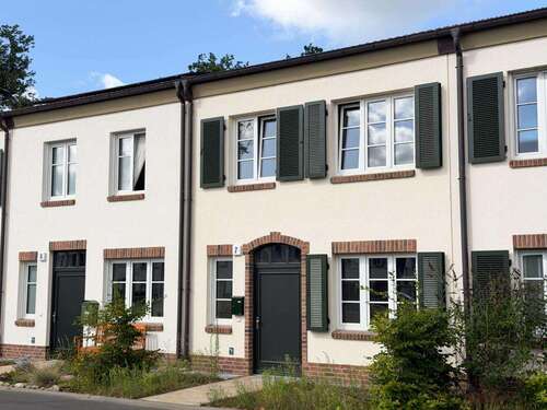 Foto - Haus zum Mieten in Beelitz 1.790,00 € 105.16 m²