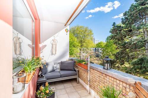 Foto - Wohnung zum Kaufen in Berlin-Gropiusstadt 225.000,00 € 62.92 m²