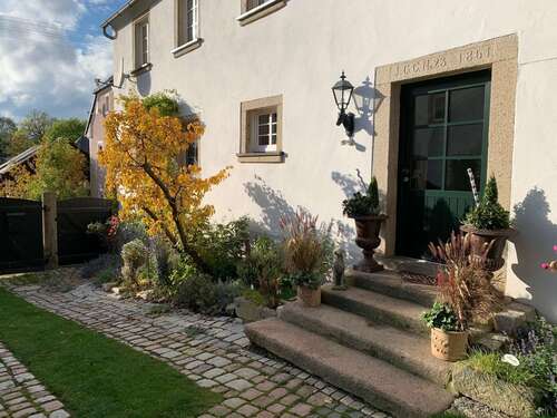 Foto - Haus zum Kaufen in Regnitzlosau 610.000,00 € 317 m²