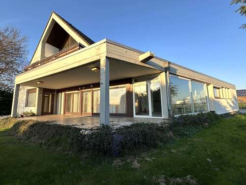 Foto - Haus zum Kaufen in Merzenich 469.000,00 € 240 m²