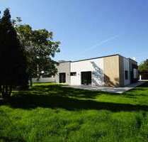 Haus zum Kaufen in Halle (Saale)-Dölau 1.250.000,00 € 178 m²