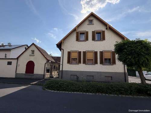 Foto - Haus zum Kaufen in Veitshöchheim 398.000,00 € 135 m²
