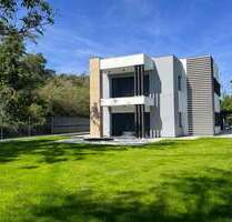 Haus zum Kaufen in Halle (Saale)-Dölau 1.100.000,00 € 219 m²