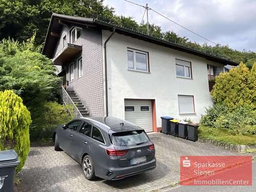 Foto - Haus zum Kaufen in Siegen 399.000,00 € 254 m²