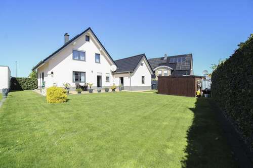 Foto - Haus zum Kaufen in Salzkotten 470.000,00 € 125.18 m²