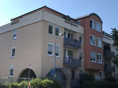 Foto - Wohnung zum Mieten in Karlsruhe 400,00 € 27 m²