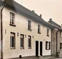 Haus zum Kaufen in Mönchengladbach-Beckrath 168.000,00 € 140 m²