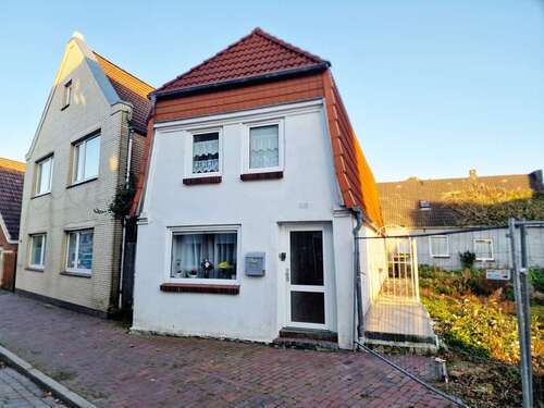 Foto - Haus zum Kaufen in Heide 179.000,00 € 100 m²