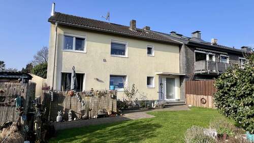 Foto - Wohnung zum Mieten in Duisburg Baerl 700,00 € 100 m²