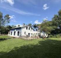 Haus zum Kaufen in Norderwöhrden 335.000,00 € 230 m²