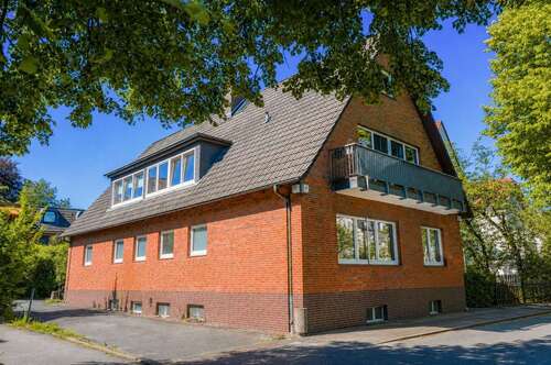 Foto - Haus zum Kaufen in Hamburg 995.000,00 € 379 m²