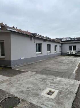 Foto - Einzelhandel in Düsseldorf 1.536,00 € 128 m²