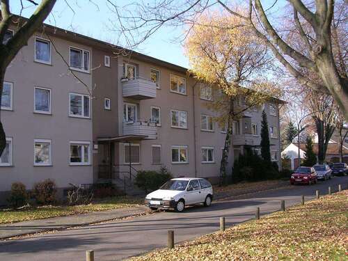 Foto - Wohnung zum Mieten in Duisburg 399,00 € 33.64 m²