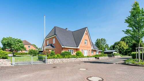 Foto - Haus zum Kaufen in Fockbek 629.000,00 € 265.12 m²