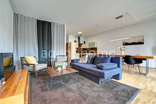 Foto - Wohnung zum Mieten in Bad Urach 990,00 € 70 m²