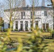 Haus zum Kaufen in Markkleeberg 2.300.000,00 € 303 m²