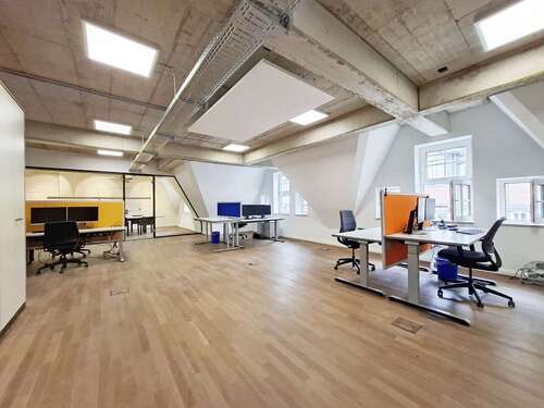 Foto - Büro in Hamburg 2.900,00 € 145.97 m²