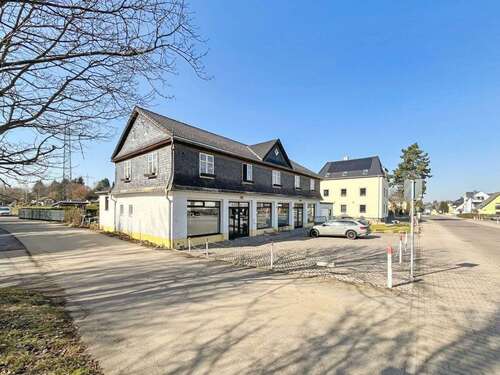 Foto - Haus zum Kaufen in Niederfrohna 215.000,00 € 194 m²