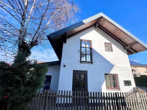 Foto - Haus zum Kaufen in Weßling 1.745.000,00 € 295.87 m²