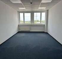 Büro in Berlin 340,00 € 14 m² - 340,00 EUR Kaltmiete, ca.  14,00 m² in Berlin (PLZ: 12681)