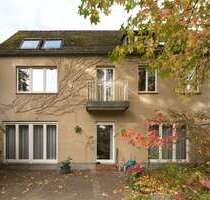 Haus zum Kaufen in Berlin 1.675.000,00 € 207 m²