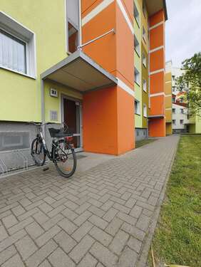 Foto - Wohnung zum Mieten in Schönebeck 449,00 € 69 m²