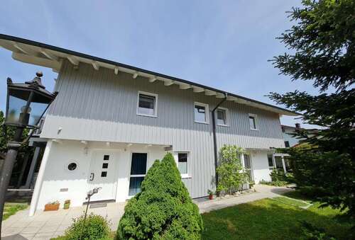 Foto - Haus zum Kaufen in Halfing 1.390.000,00 € 258 m²