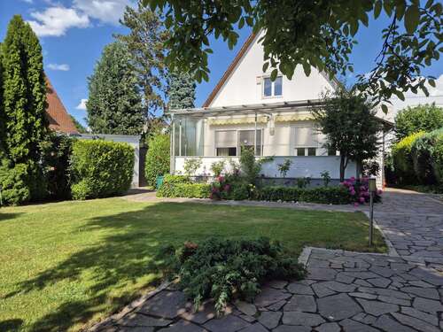 Foto - Haus zum Kaufen in Nürnberg 675.000,00 € 145 m²