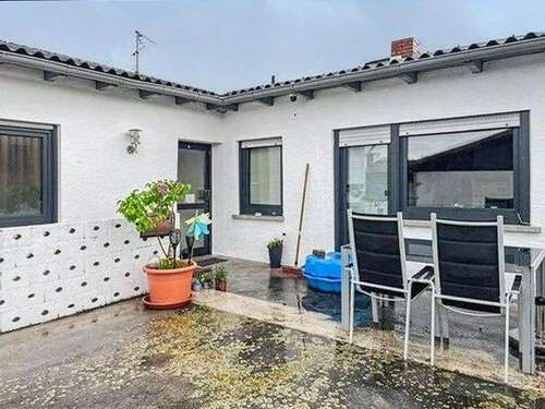 Foto - Haus zum Kaufen in Flörsheim-Dalsheim 245.000,00 € 157 m²