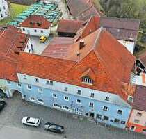 Haus zum Kaufen in Deggendorf 590.000,00 € 500 m²