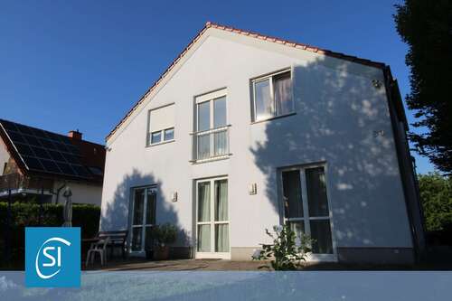 Foto - Haus zum Mieten in Schifferstadt 2.100,00 € 230 m²