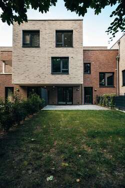 Foto - Haus zum Kaufen in Hamburg 1.480.000,00 € 202.89 m²