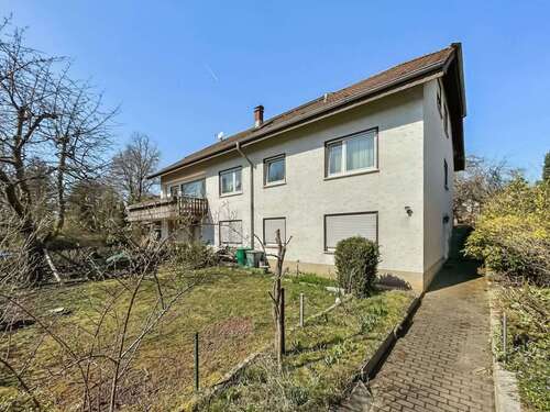 Foto - Haus zum Kaufen in Kirchheim 269.000,00 € 251 m²