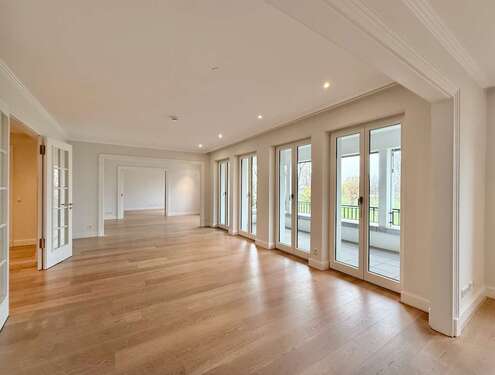 Foto - Wohnung zum Mieten in Düsseldorf 6.550,00 € 242.35 m²