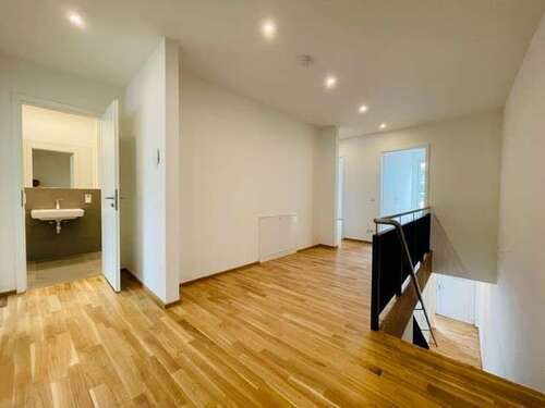 Foto - Wohnung zum Mieten in Leipzig 1.710,45 € 126.7 m²