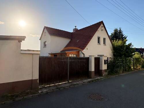 Foto - Haus zum Kaufen in Lauchhammer 156.000,00 € 122.67 m²
