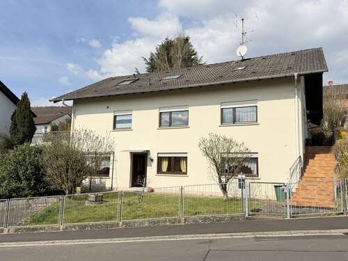 Foto - Haus zum Kaufen in Wächtersbach 539.000,00 € 306 m²