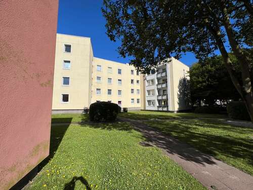 Foto - Wohnung zum Mieten in Oldenburg 386,64 € 72.18 m²