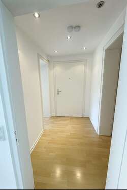 Foto - Wohnung zum Kaufen in Düsseldorf Heerdt 150.000,00 € 42.5 m²