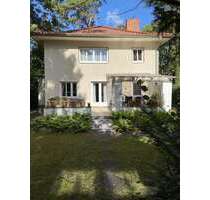 Haus zum Kaufen in Kleinmachnow 890.000,00 € 160 m²