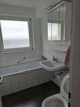 Foto - Wohnung zum Mieten in Frankfurt am Main 930,00 € 76 m²