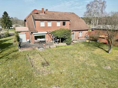Foto - Haus zum Kaufen in Neustadt am Rübenberge 349.000,00 € 240 m²