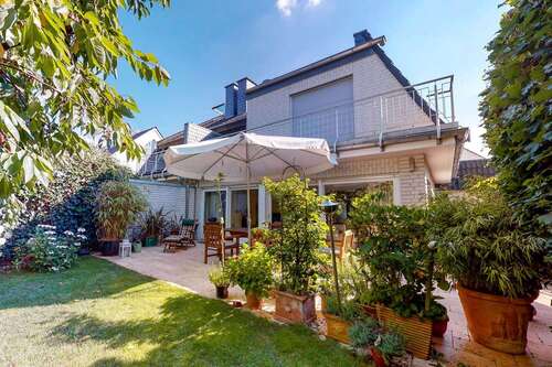 Foto - Haus zum Mieten in Düsseldorf 3.400,00 € 189 m²