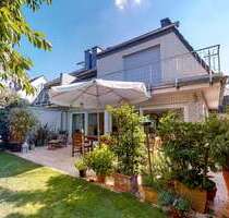 Haus zum Mieten in Düsseldorf 3.400,00 € 189 m²