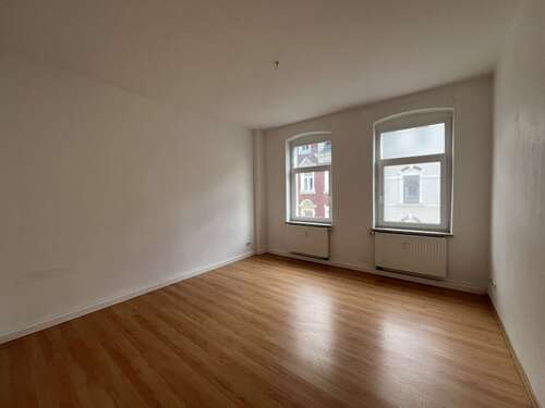 Foto - Wohnung zum Mieten in Freiberg 340,00 € 68.05 m²