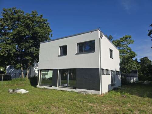 Foto - Haus zum Kaufen in Falkensee 698.000,00 € 195.66 m²