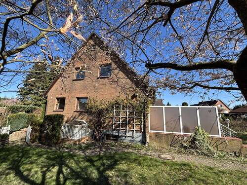 Foto - Haus zum Kaufen in Schnakenbek 259.000,00 € 90 m²