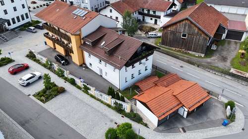 Foto - Haus zum Kaufen in Bischofsmais 349.000,00 € 203 m²